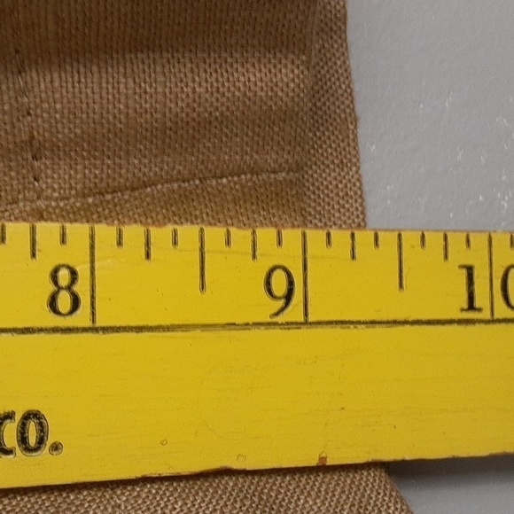 Brook Brother Linen Pleated Front Pocket Tan Shorts - Picture 6 of 11